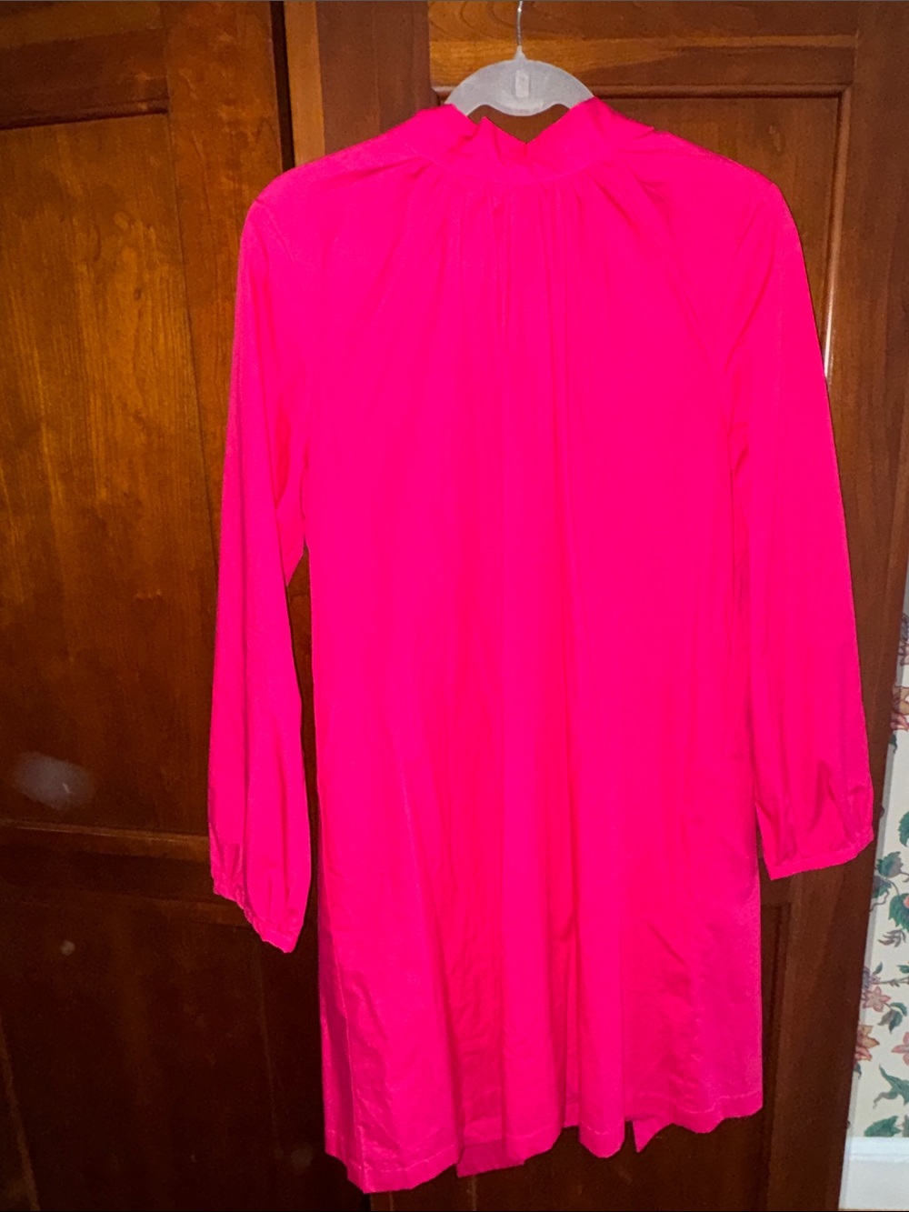 Women's Hot Pink Long Sleeve Shift Dress